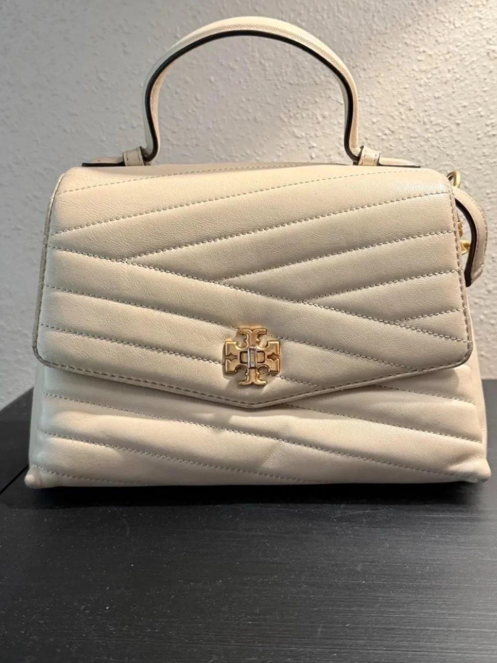 Tory Burch Quilted Cream Top-Handle Shoulder Bag with Gold Hardware